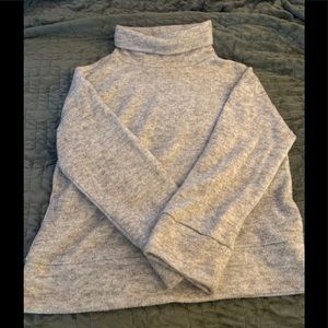Women’s Fleece turtleneck pullover